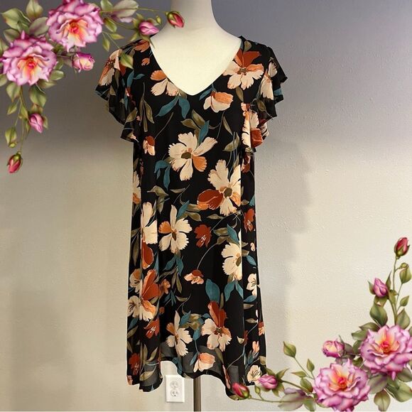 JODIFL Dresses & Skirts - Jodifl Floral V-Neck mini Dress with flutter sleeves Size small cottage core
